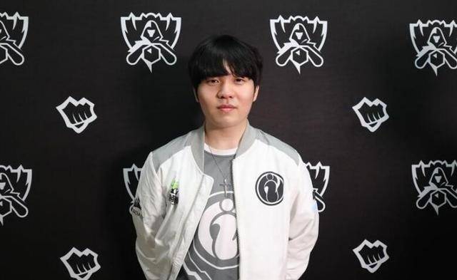 霍乐迪盛赞杨瀚森！没有预料到但他打的像个超级巨星