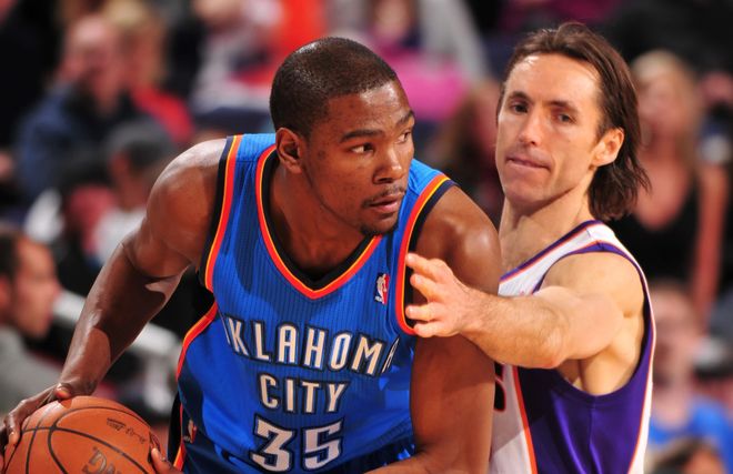 标准的碾压比赛！ deokdam 的滑板鞋在所有 Way 和 KT Rolster 的推动下表现出色，将所有 Way 的分数扳平